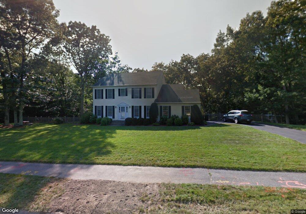 2 Mill River Cir, Franklin, MA 02038 - photo 1