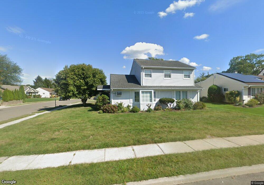 11 Collins Rd, Glen Cove, NY 11542 - photo 1