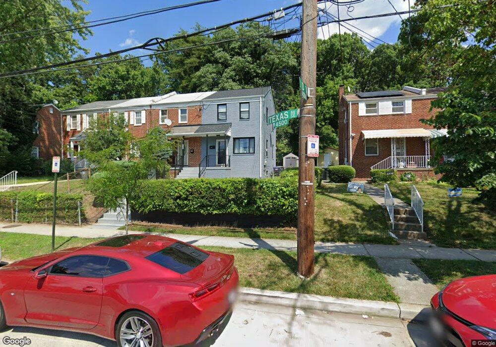 4501 Texas Ave SE, Washington, DC 20019 - photo 1