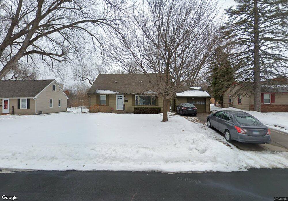 8439 Colfax Ave S, Bloomington, MN 55420 - photo 1