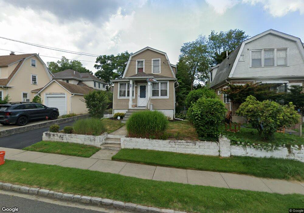 23 North Rd, Great Neck, NY 11024 - photo 1