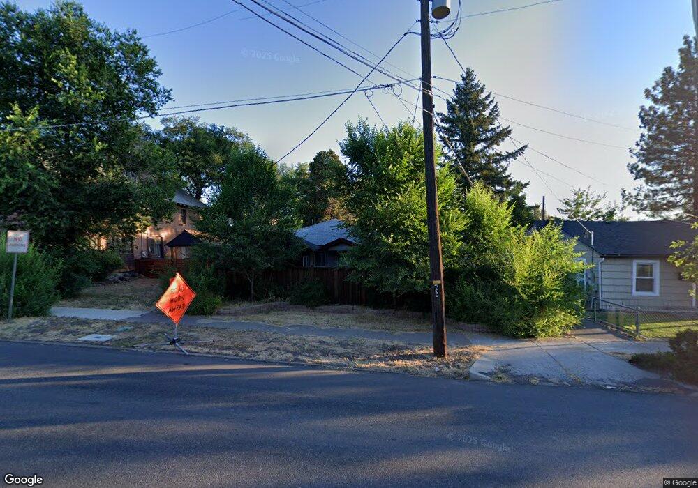 26 NW Hawthorne Ave, Bend, OR 97703 - photo 1