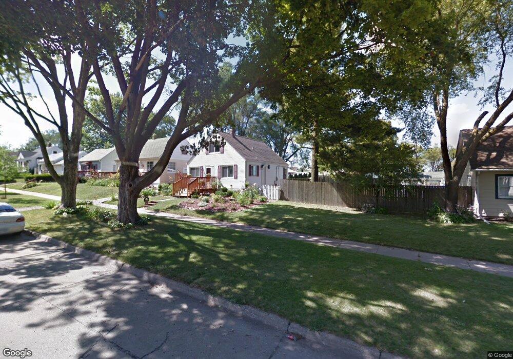 1242 18th Ave SW, Cedar Rapids, IA 52404 - photo 1