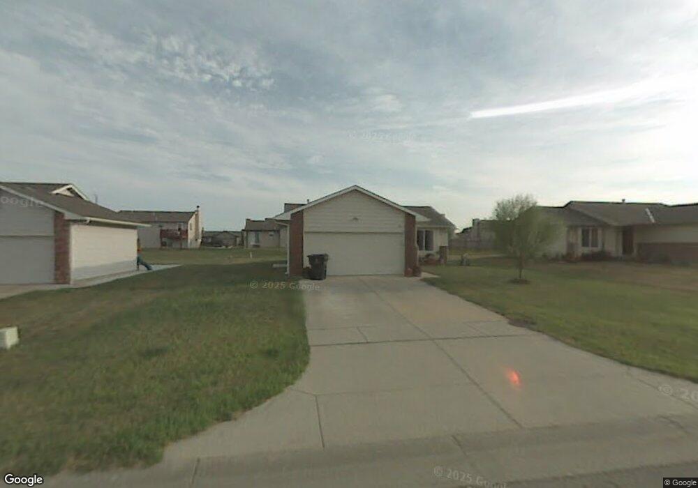 410 E Myers Ct, Mulvane, KS 67110 - photo 1