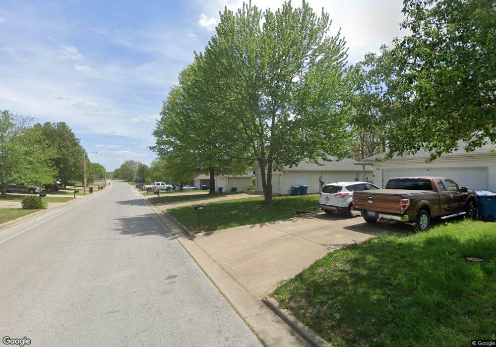 910 Butterfield Dr, Nixa, MO 65714 - photo 1