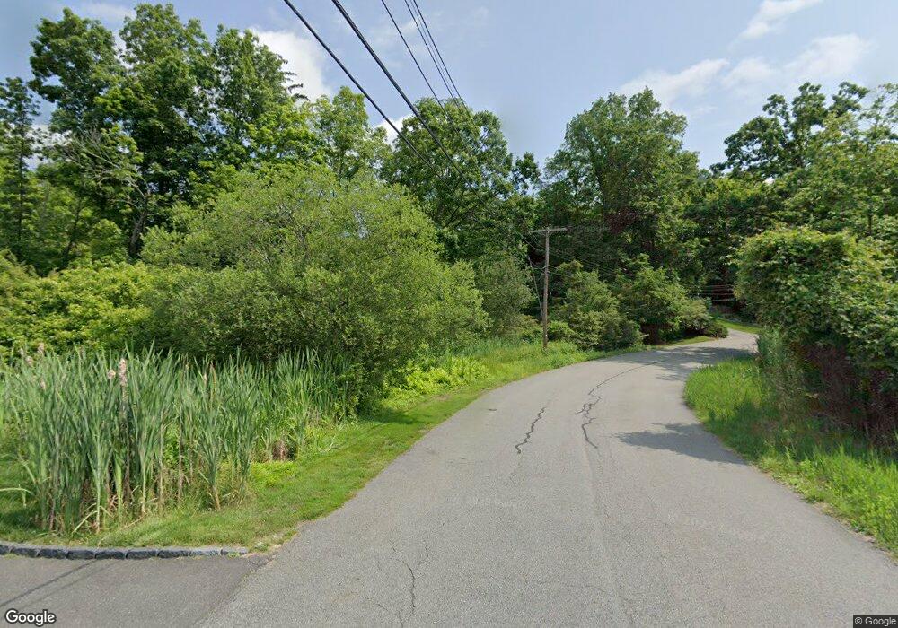 4 Hardscrabble Cir, Armonk, NY 10504 - photo 1