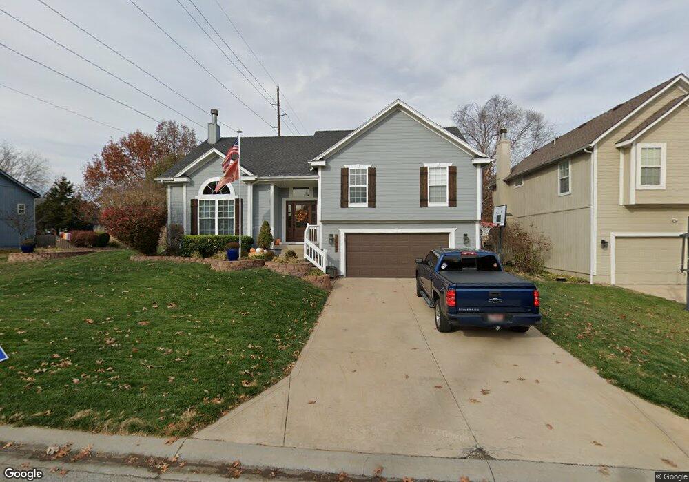 21444 W 50th St, Shawnee, KS 66218 - photo 1