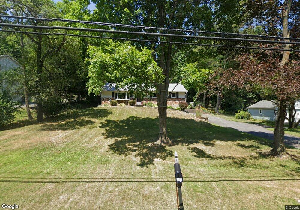 130 Droms Rd, Schenectady, NY 12302 - photo 1