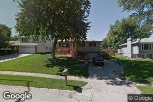 10241 Ohern St, Omaha, NE 68127
