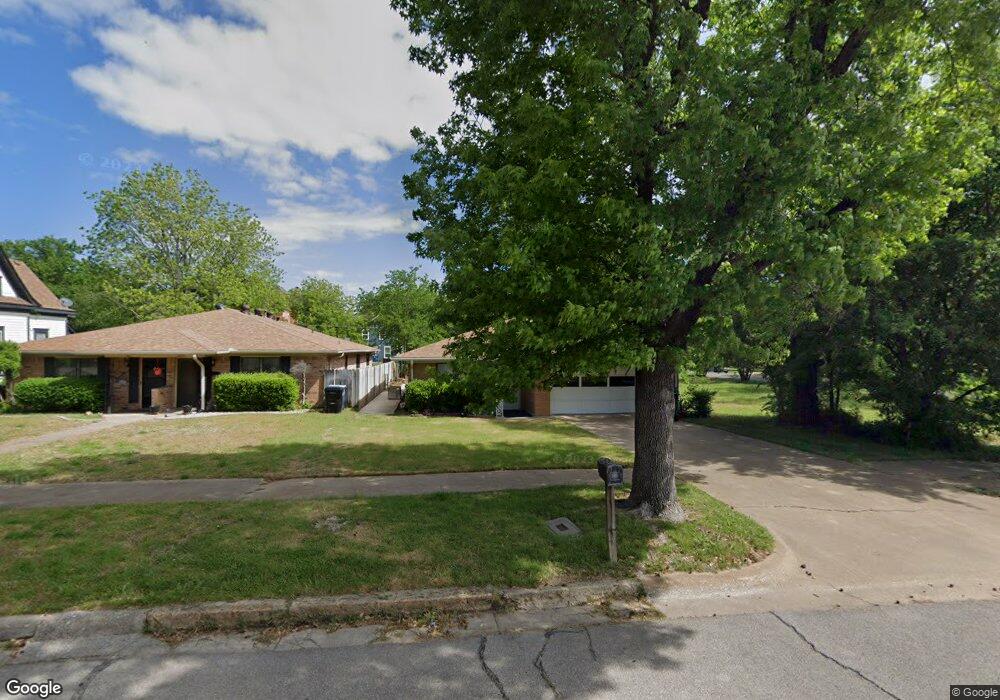 605 W Gandy St, Denison, TX 75020 - photo 1