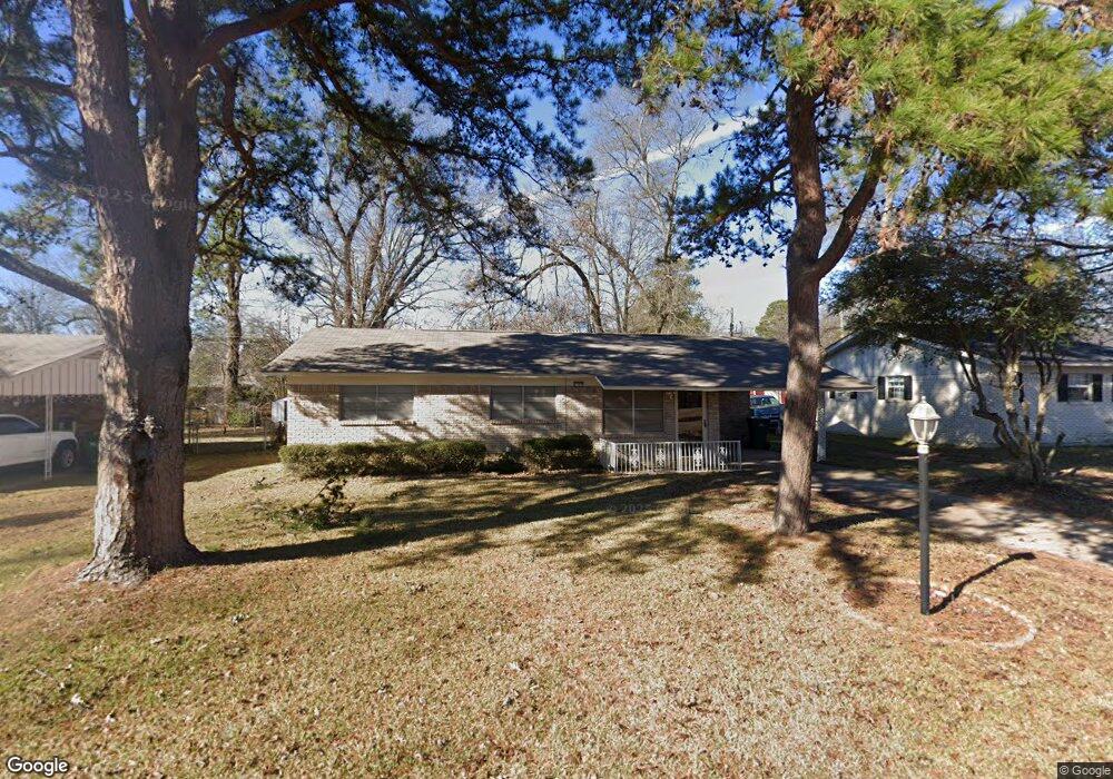 1727 Meadowbrook Ln, Texarkana, TX 75501 - photo 1