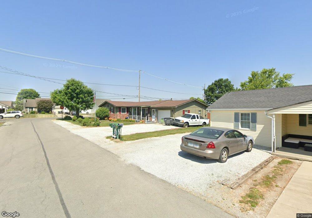 832 Walnut St, Tipton, IN 46072 - photo 1