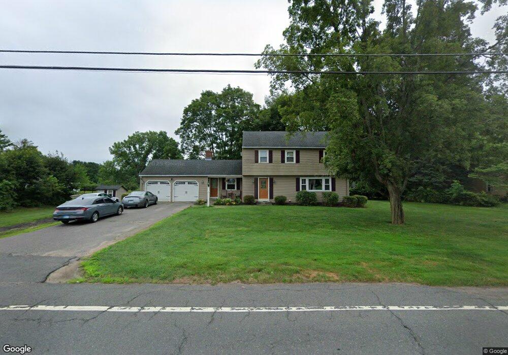 560 Mapleton Ave, Suffield, CT 06078 - photo 1