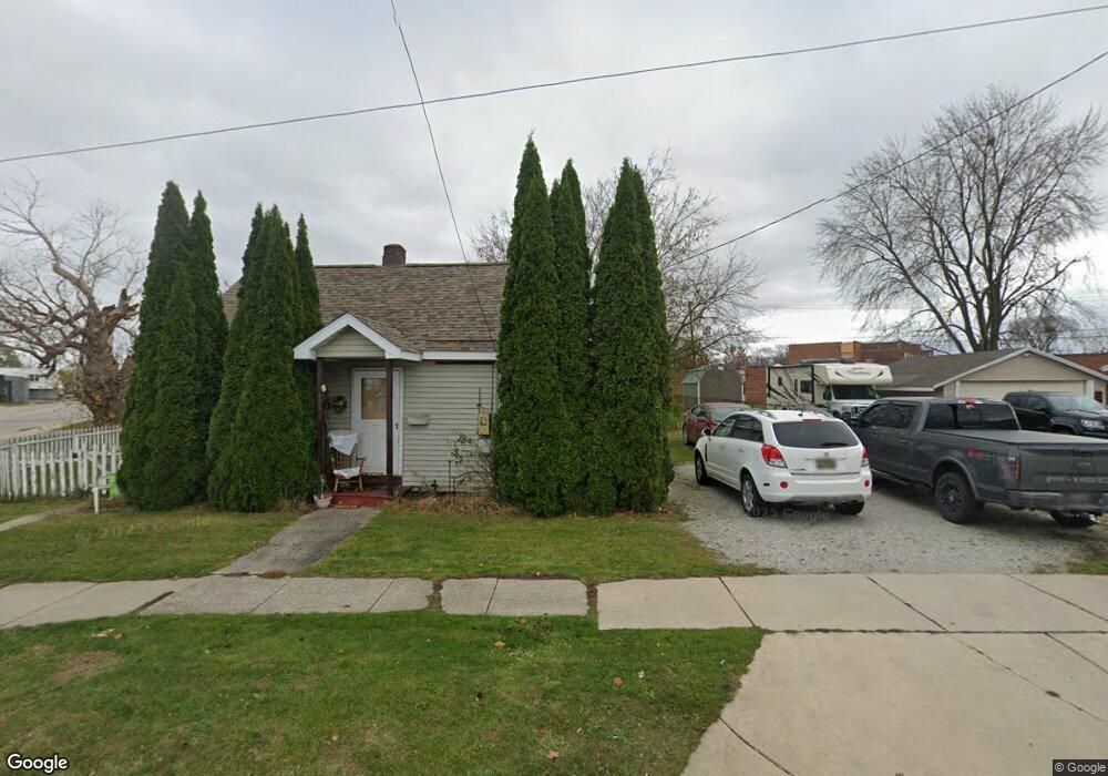 10 17th St, Port Huron, MI 48060 - photo 1