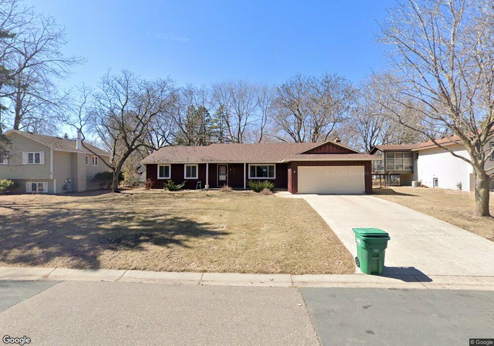 10247 Pilgrim Ln N, Maple Grove, MN 55369 - photo 1