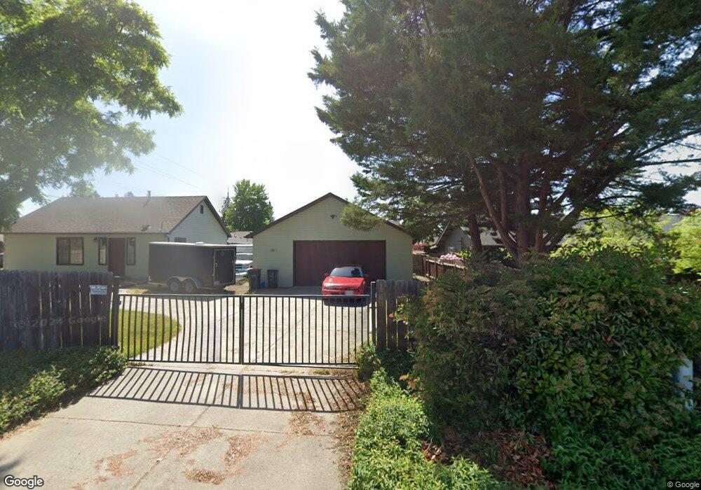 1011 Brookdale Ave, Medford, OR 97504 - photo 1