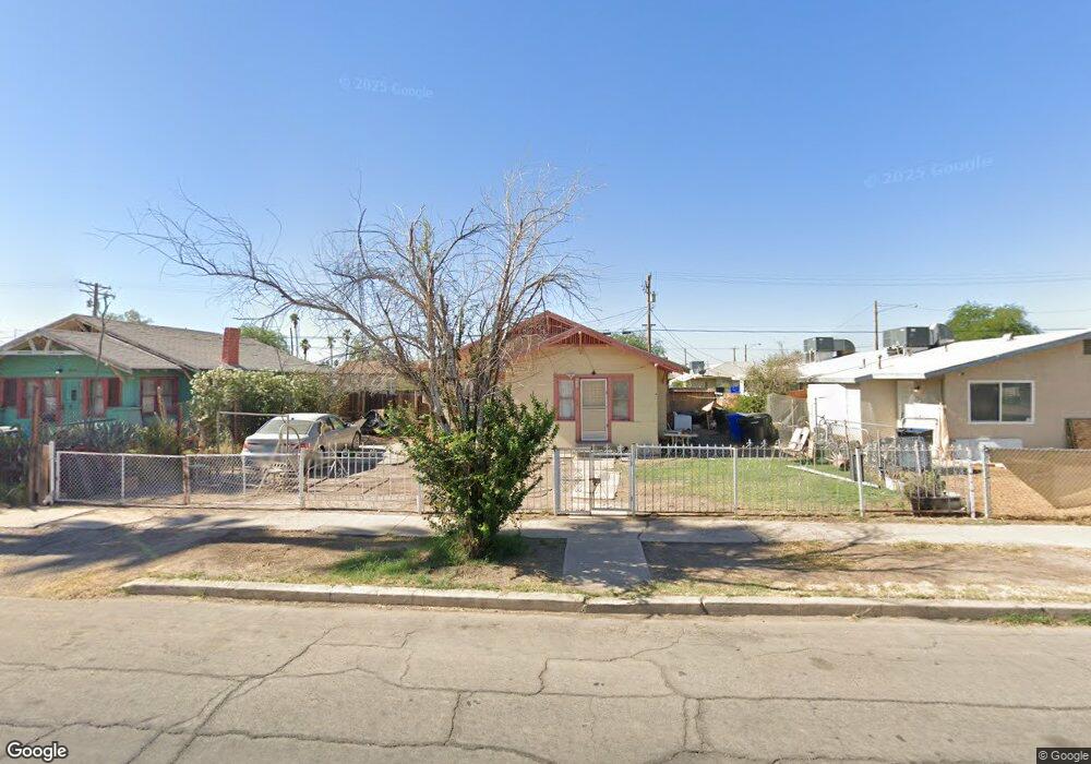 883 W Euclid Ave, El Centro, CA 92243 - photo 1
