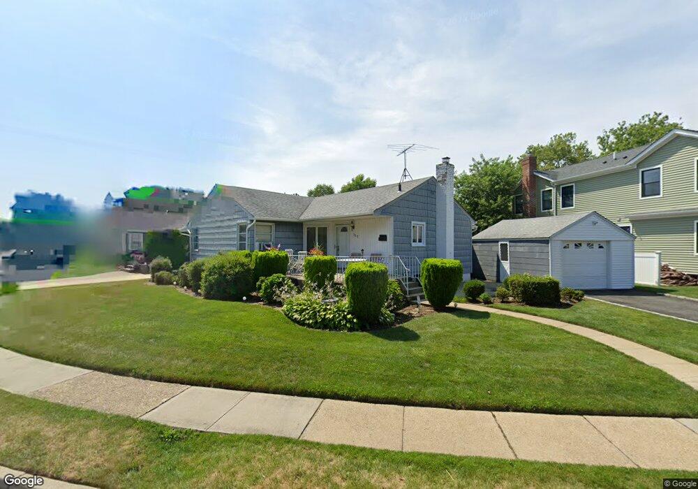 500 Steven Ave, West Hempstead, NY 11552 - photo 1