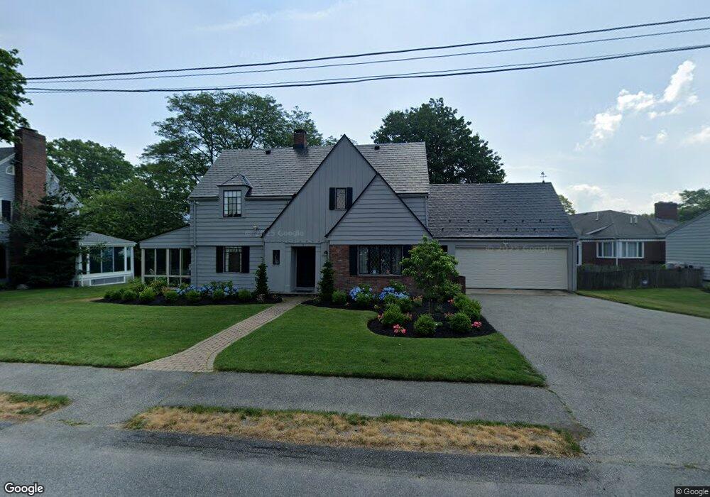 7 Deer Cove Rd, Swampscott, MA 01907 - photo 1