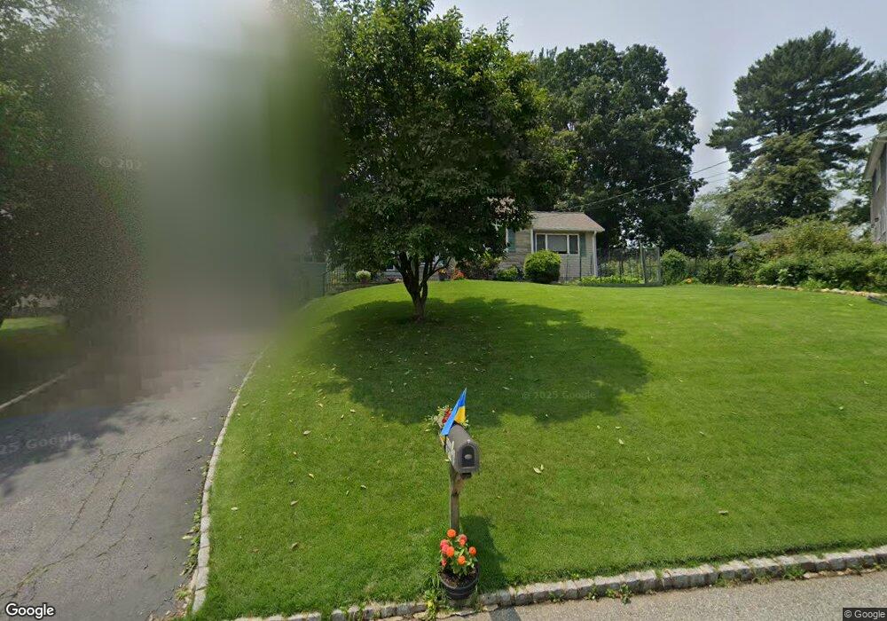 8 Cherry St, Morris Plains, NJ 07950 - photo 1