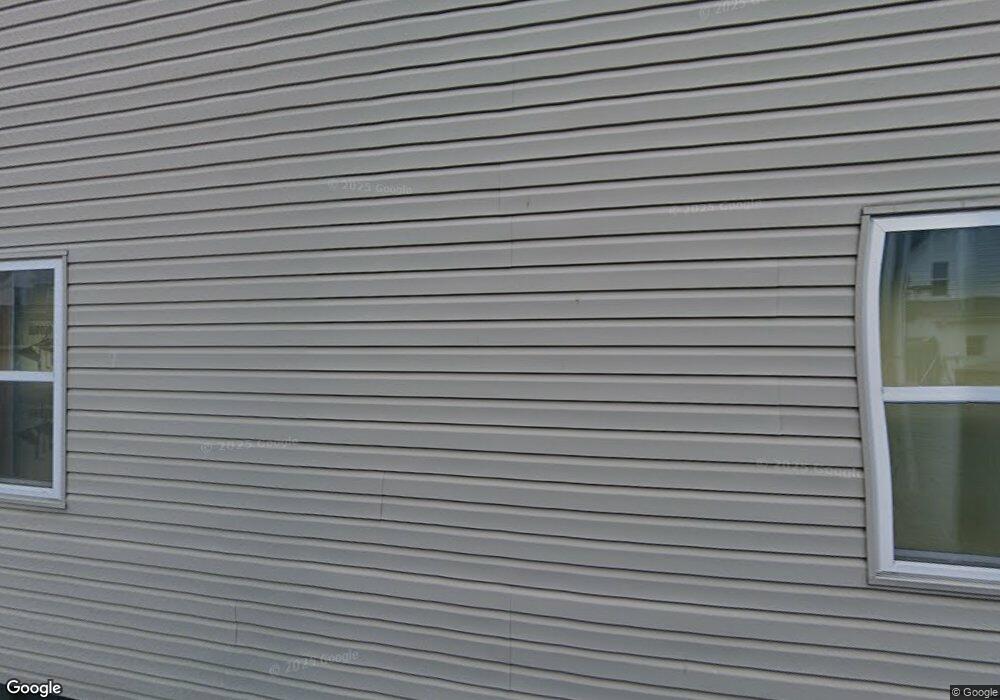 125 Columbia Ave, Vandergrift, PA 15690 - photo 1