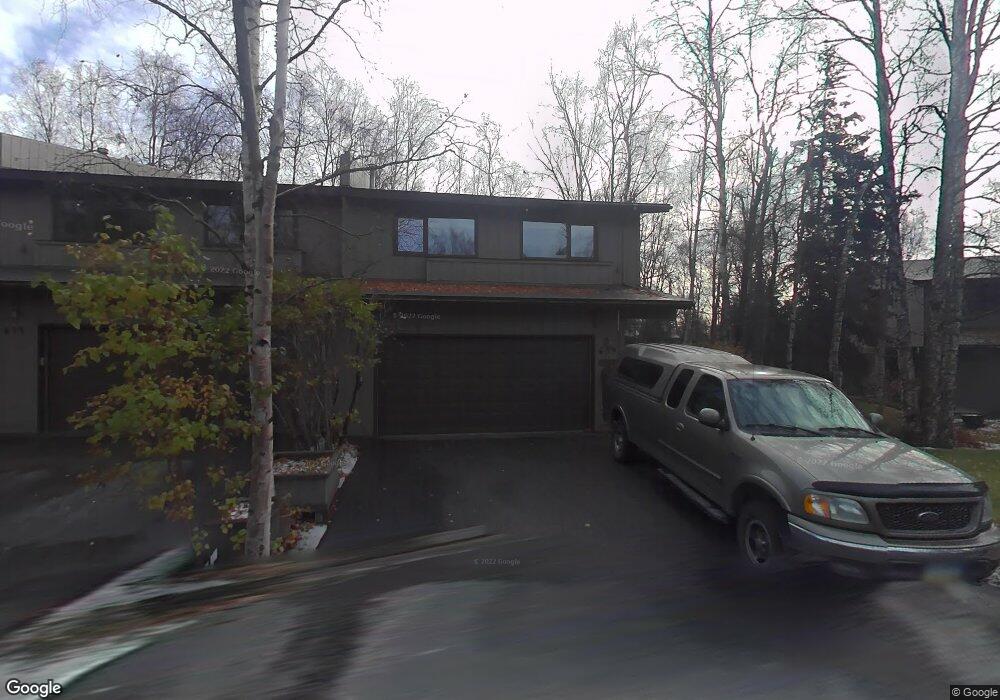 639 Highlander Cir, Anchorage, AK 99518 - photo 1