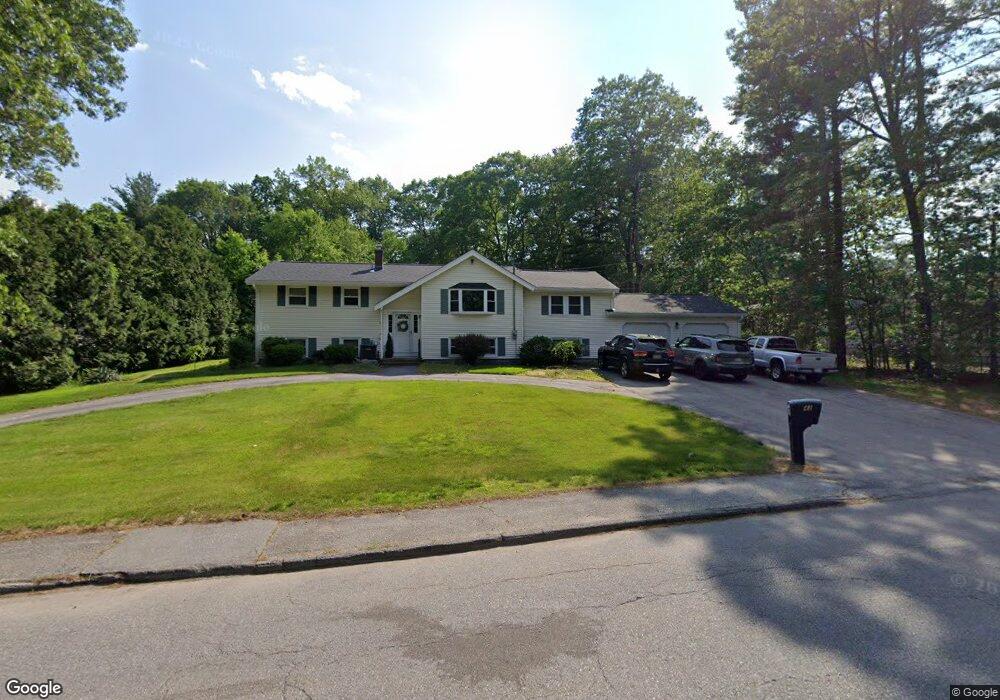 42 Patricia Ln, Dracut, MA 01826 - photo 1