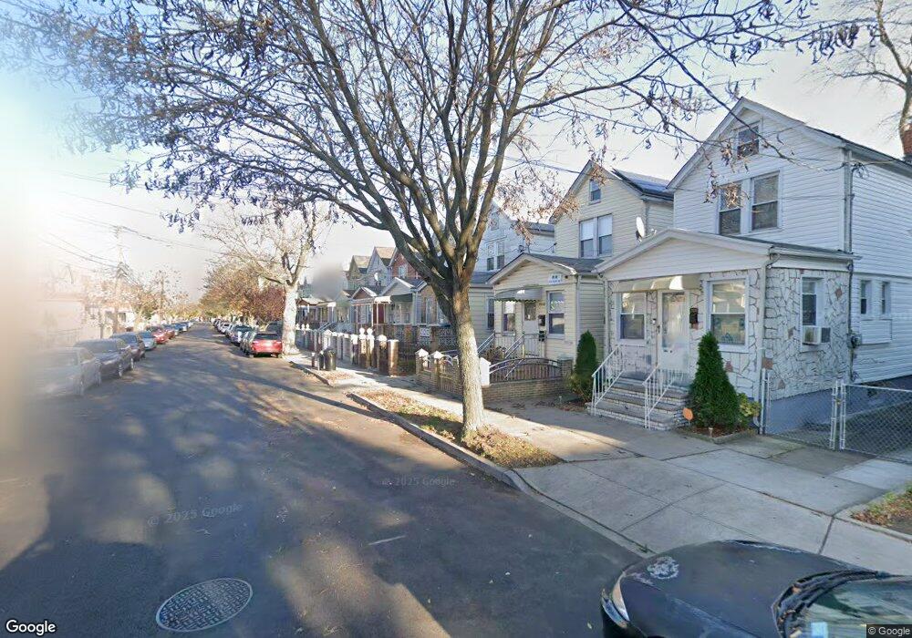 15046 116th Rd, Jamaica, NY 11434 - photo 1