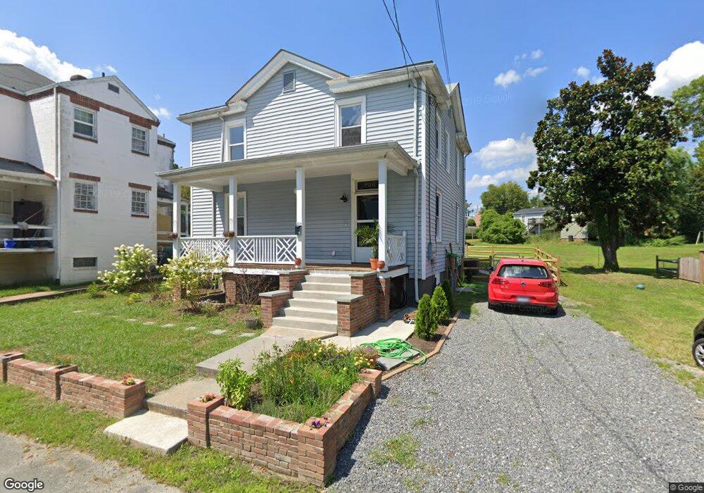 709 Page St, Charlottesville, VA 22903 - photo 1