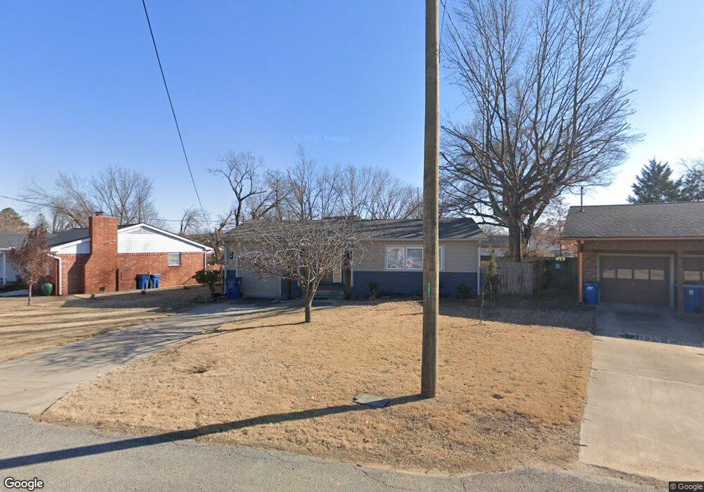 715 NW 6th St, Bentonville, AR 72712 - photo 1