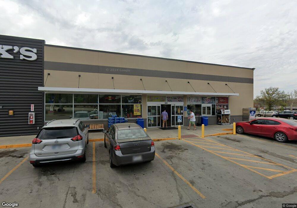 1301 SW Gage Blvd, Topeka, KS 66604 - photo 1