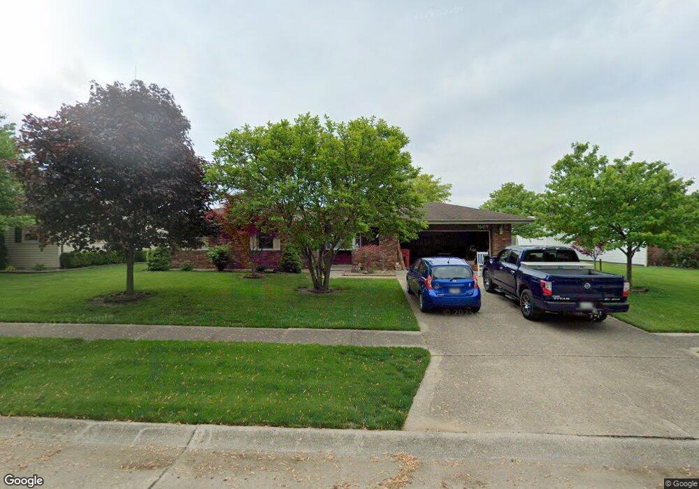 1609 Stinson Ave, Mattoon, IL 61938 - photo 1
