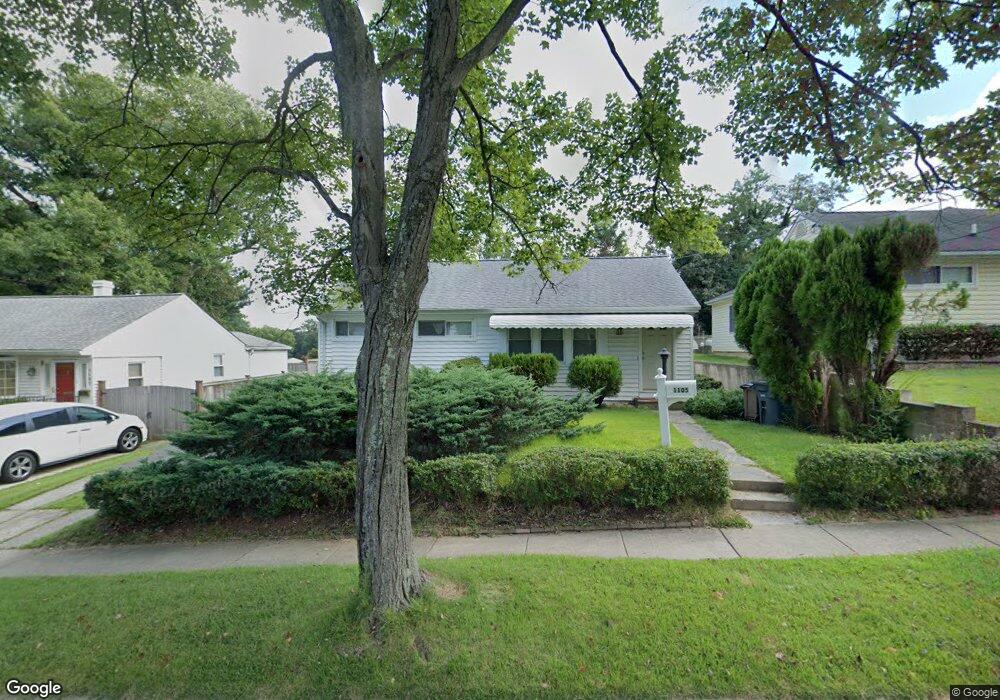 1105 Parrish Dr, Rockville, MD 20851 - photo 1