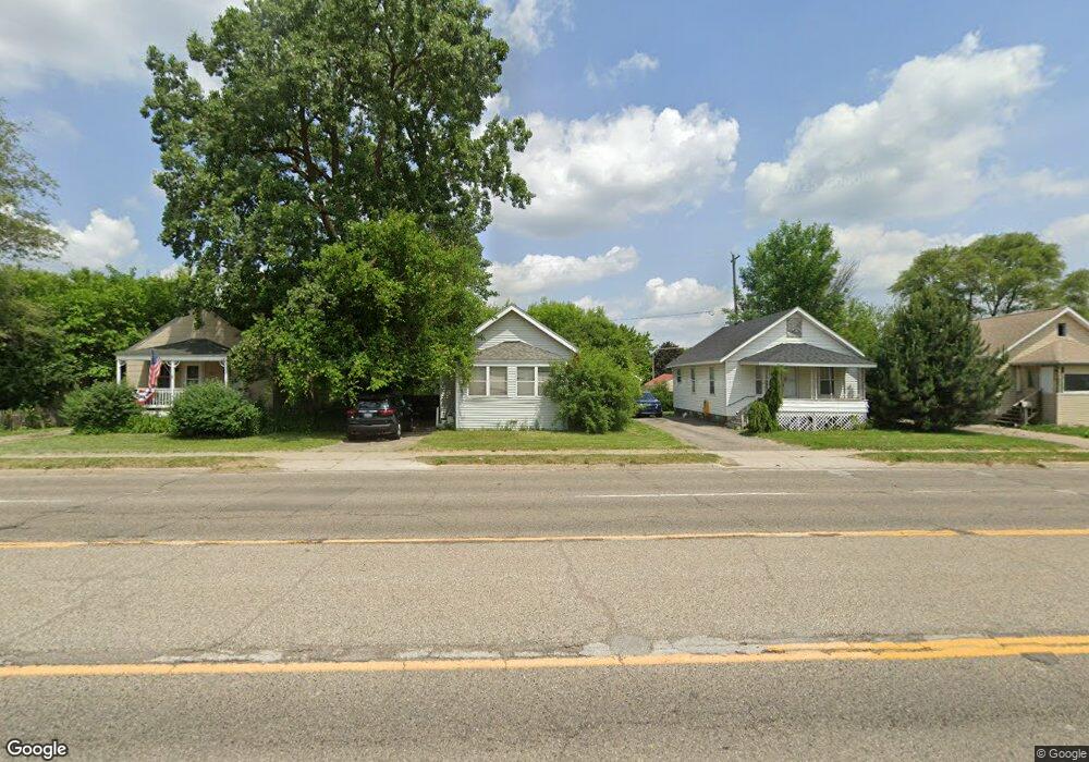 3521 Davison Rd, Flint, MI 48506 - photo 1