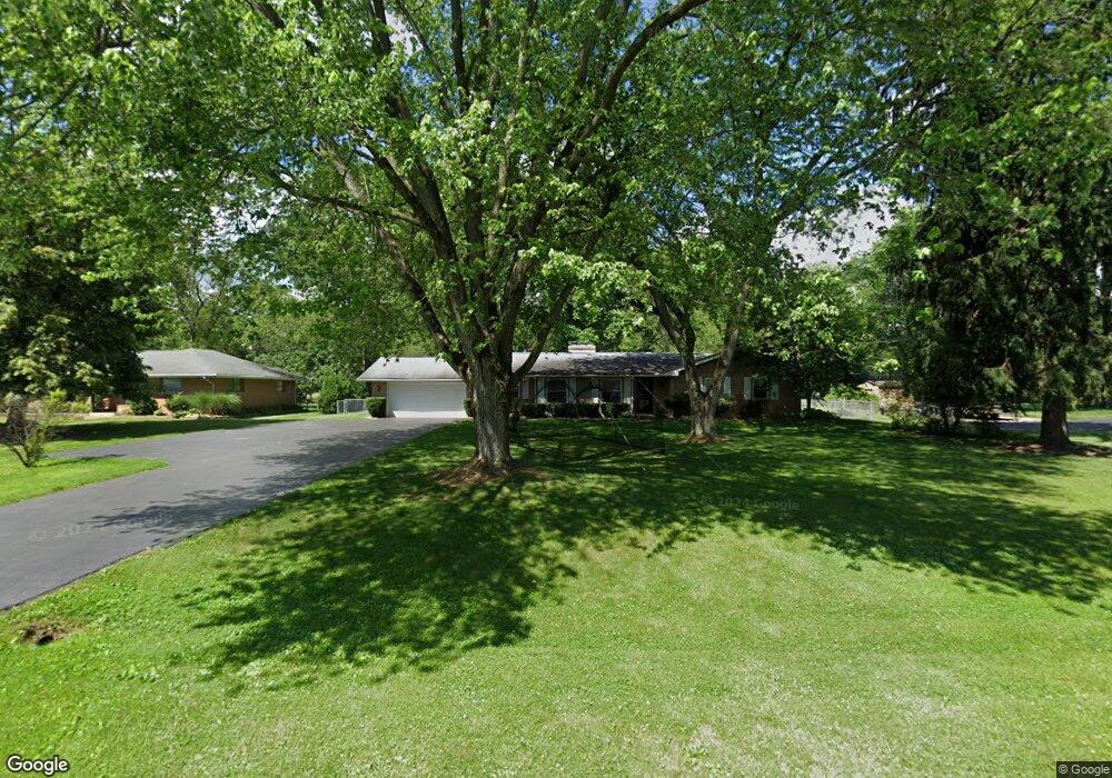 4652 Wingate Rd, Columbus, OH 43232 - photo 1