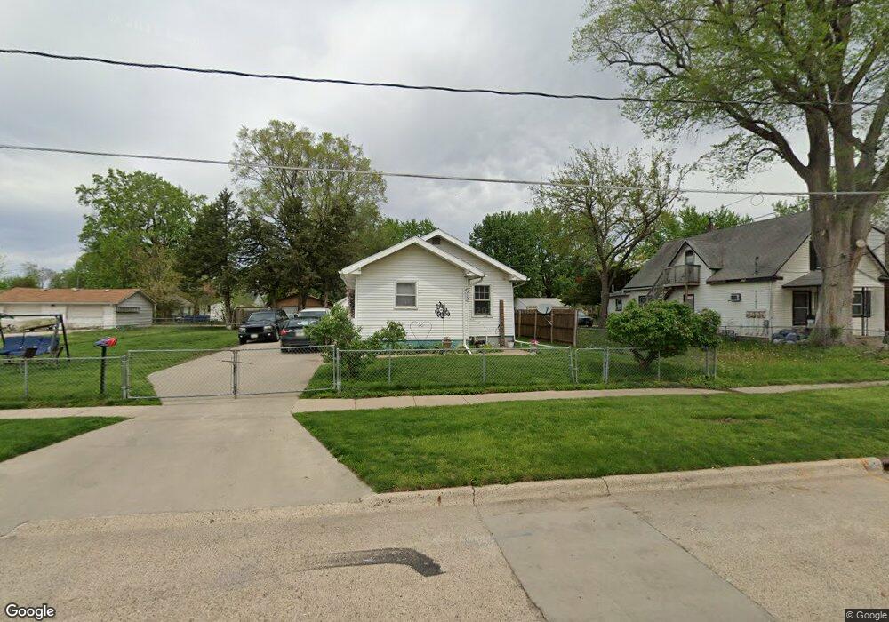 2130 Lyon St, Des Moines, IA 50317 - photo 1