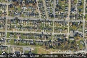 1528 8th St, Moundsville, WV 26041