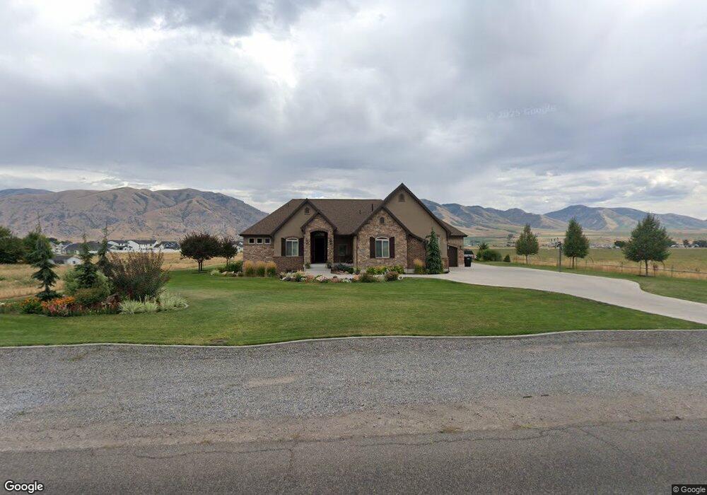 645 S 300 E, Hyrum, UT 84319 - photo 1