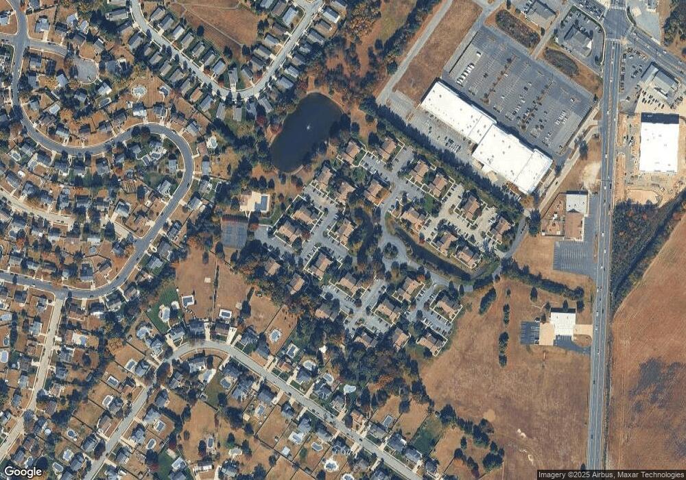 1105 Hawthorne Ct unit 1105, Sewell, NJ 08080 - photo 1