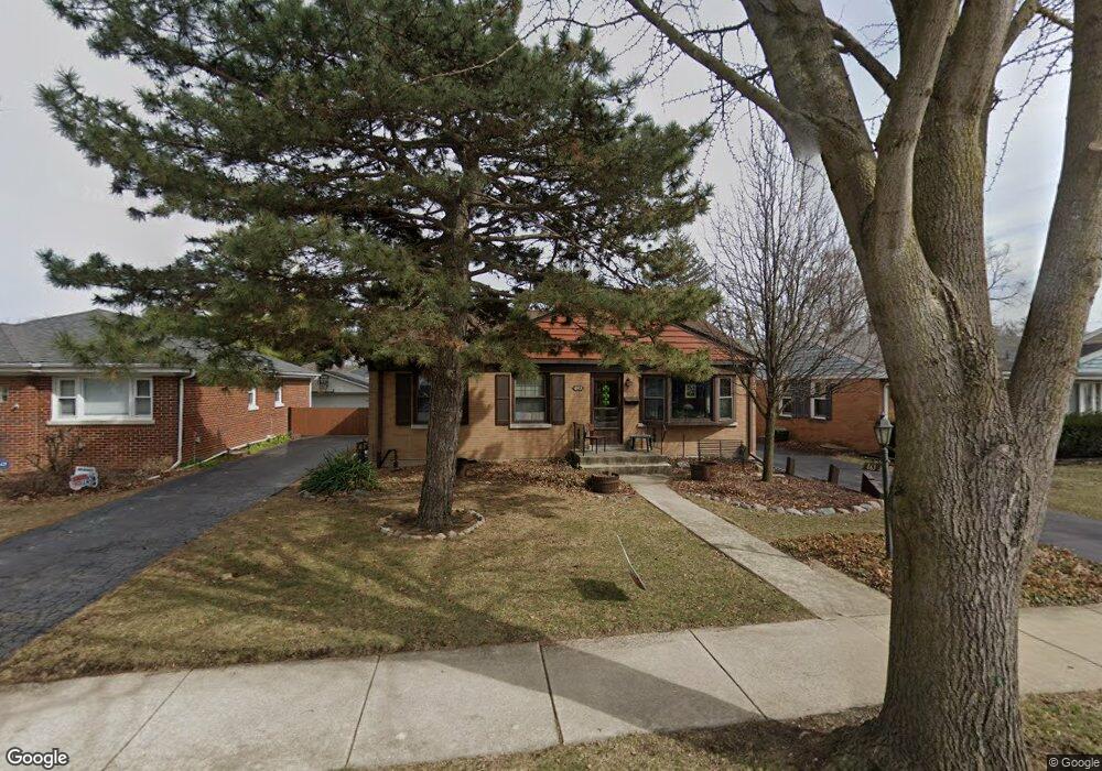 863 S Hillside Ave, Elmhurst, IL 60126 - photo 1