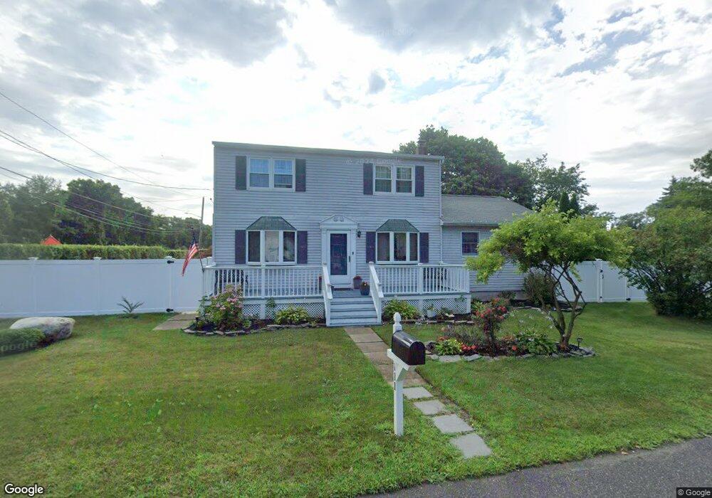 111 Wendy Dr, Holtsville, NY 11742 - photo 1