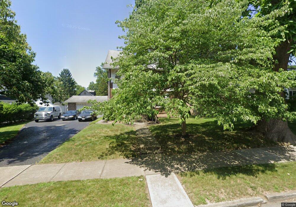 208 Piedmont Rd, Columbus, OH 43214 - photo 1