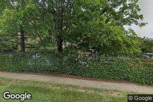 8350 Greensboro Dr Unit 423, McLean, VA 22102