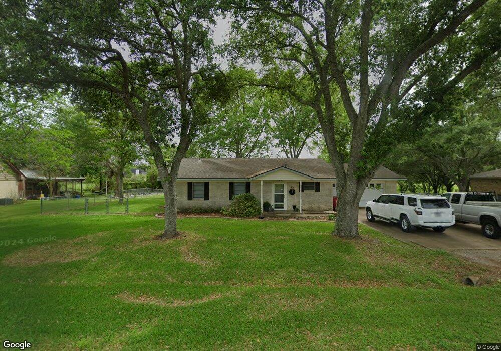 8 Redriver, Bay City, TX 77414 - photo 1