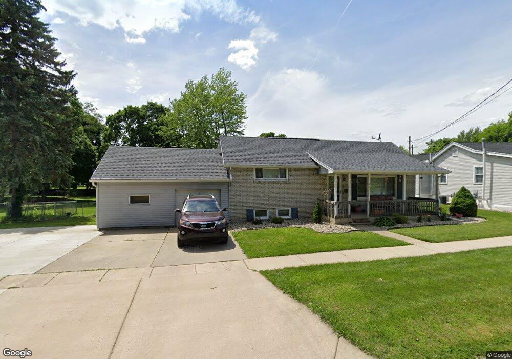 810 State St, Adrian, MI 49221 - photo 1