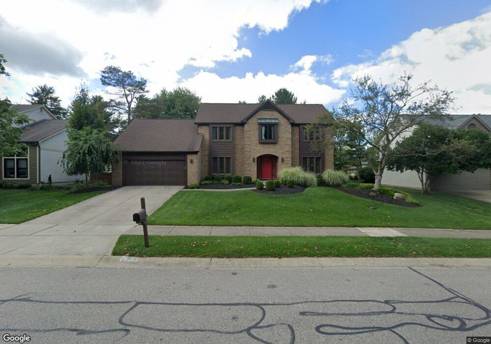 105 Barrington Place unit 37990740, Powell, OH 43065 - photo 1