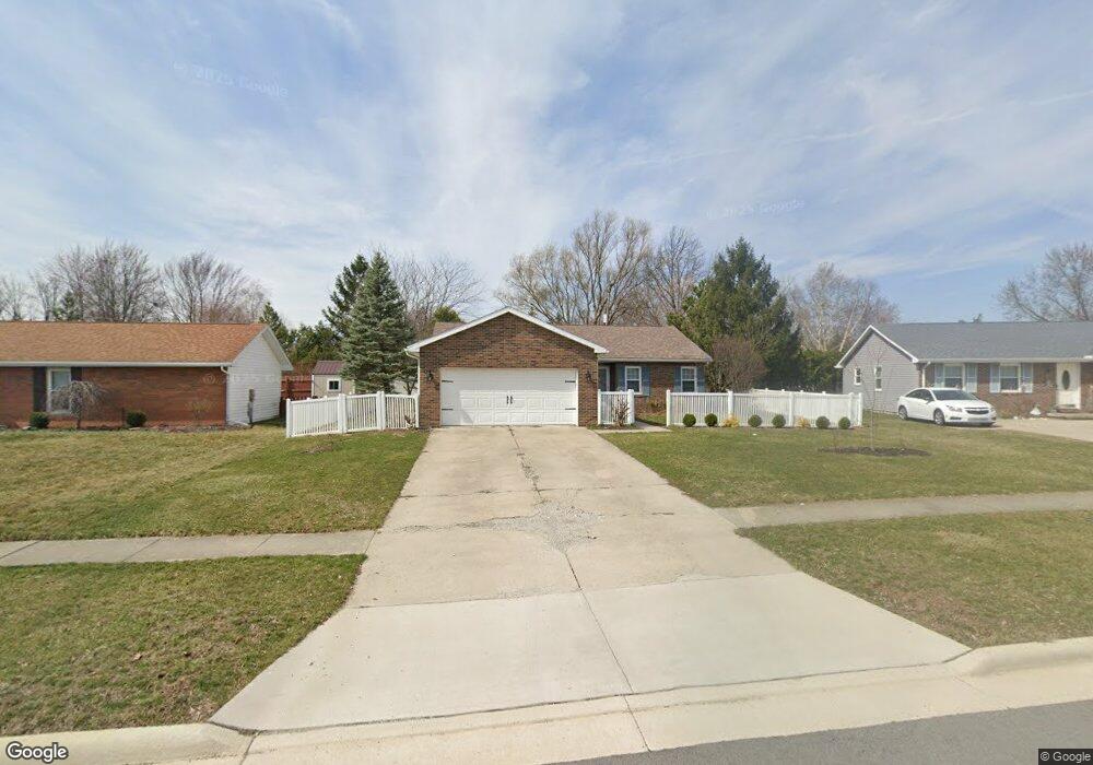 2828 High Point Ln, Findlay, OH 45840 - photo 1