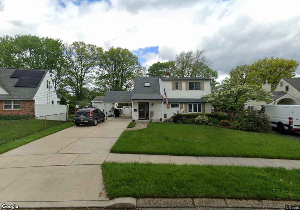 300 Appletree Dr, Levittown, PA 19055 - photo 1