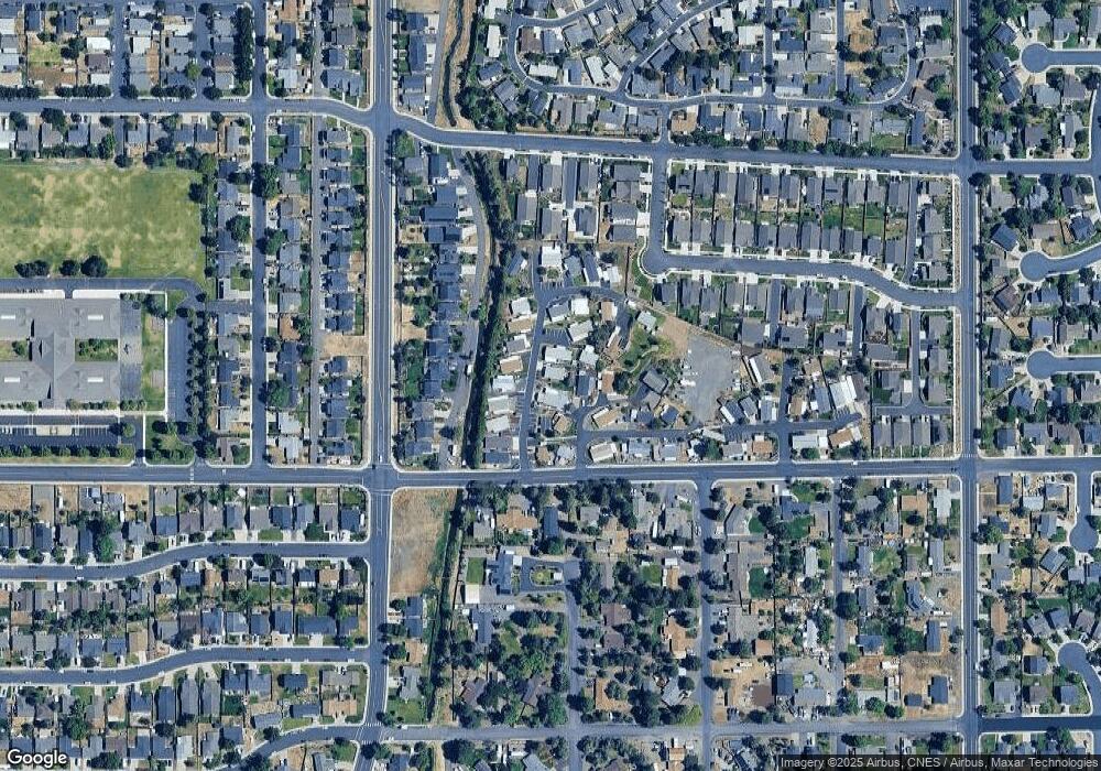 2633 SW Obsidian Ave unit 57, Redmond, OR 97756 - photo 1