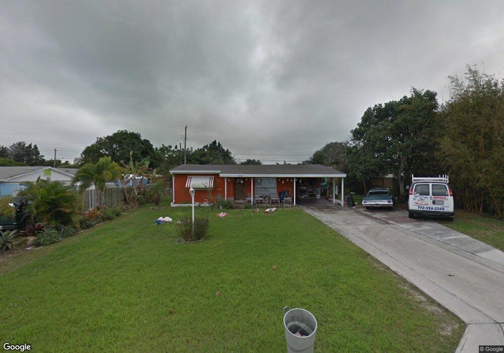 2574 NE Roberta St, Jensen Beach, FL 34957 MLS R10609684